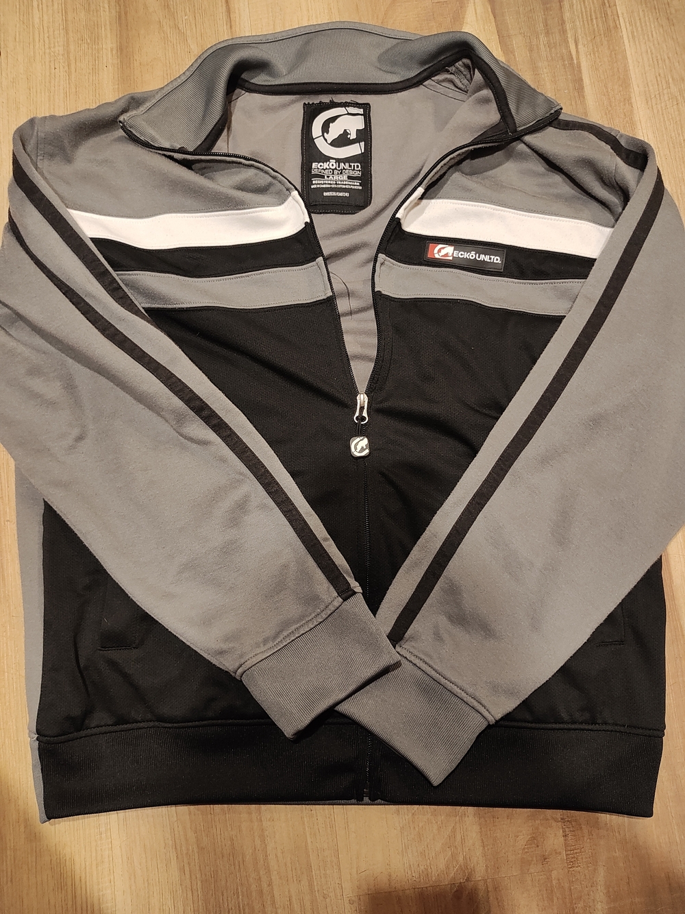 Y2K Ecko Unlimited Men’s Black, Gray & White Zip-Front Track Jacket